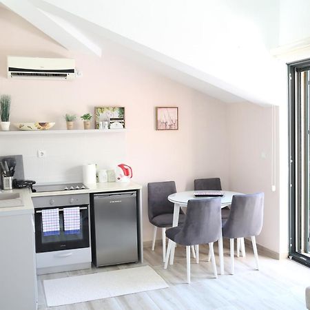 Apartmani Dijana 2 Kotor Zewnętrze zdjęcie