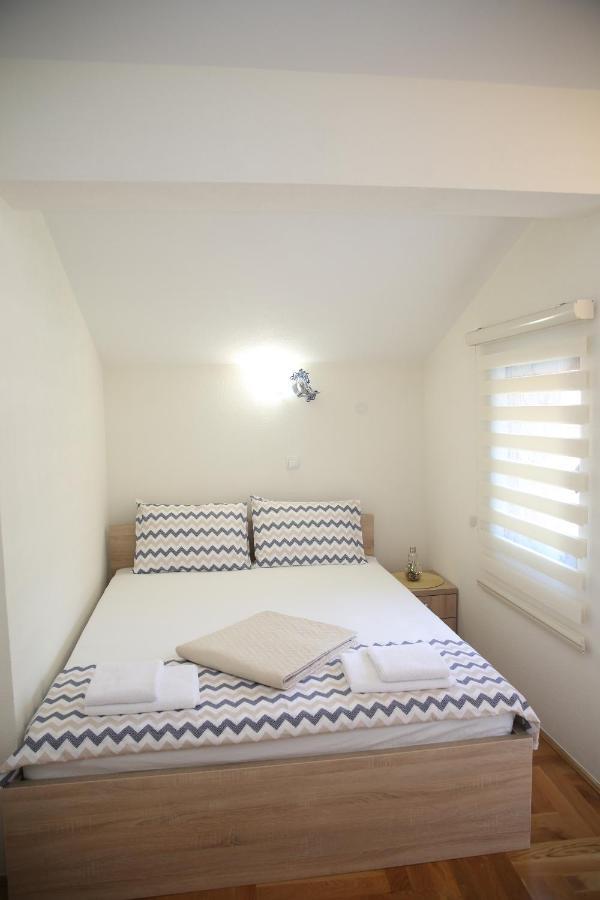 Apartmani Dijana 2 Kotor Zewnętrze zdjęcie