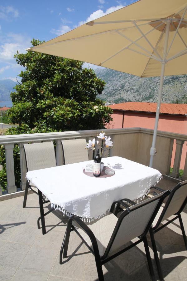 Apartmani Dijana 2 Kotor Zewnętrze zdjęcie