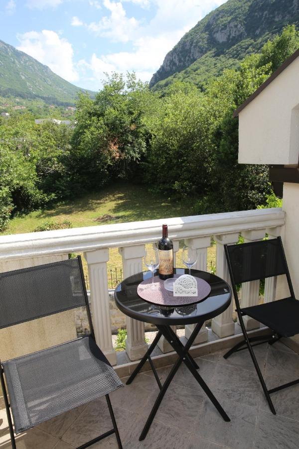 Apartmani Dijana 2 Kotor Zewnętrze zdjęcie