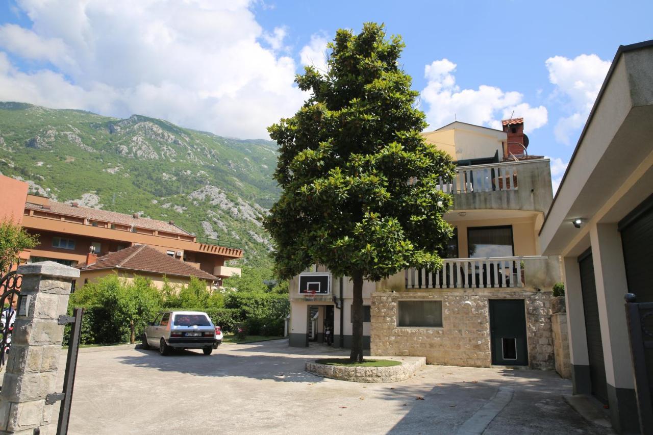 Apartmani Dijana 2 Kotor Zewnętrze zdjęcie